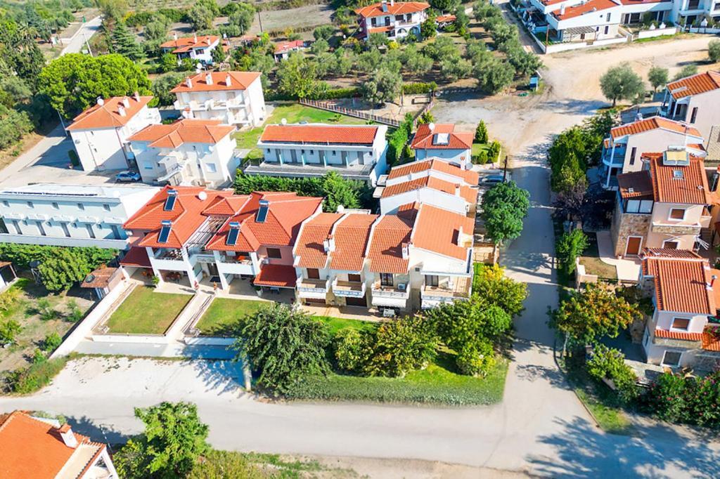 Guedin Sea Side Maisonette, Nikiti المظهر الخارجي الصورة
