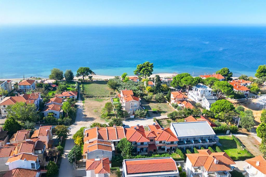 Guedin Sea Side Maisonette, Nikiti المظهر الخارجي الصورة